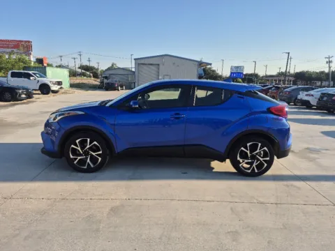 Photos of 2019 TOYOTA C-HR XLE for sale in Fort Worth, TX at Callahan Motor Company