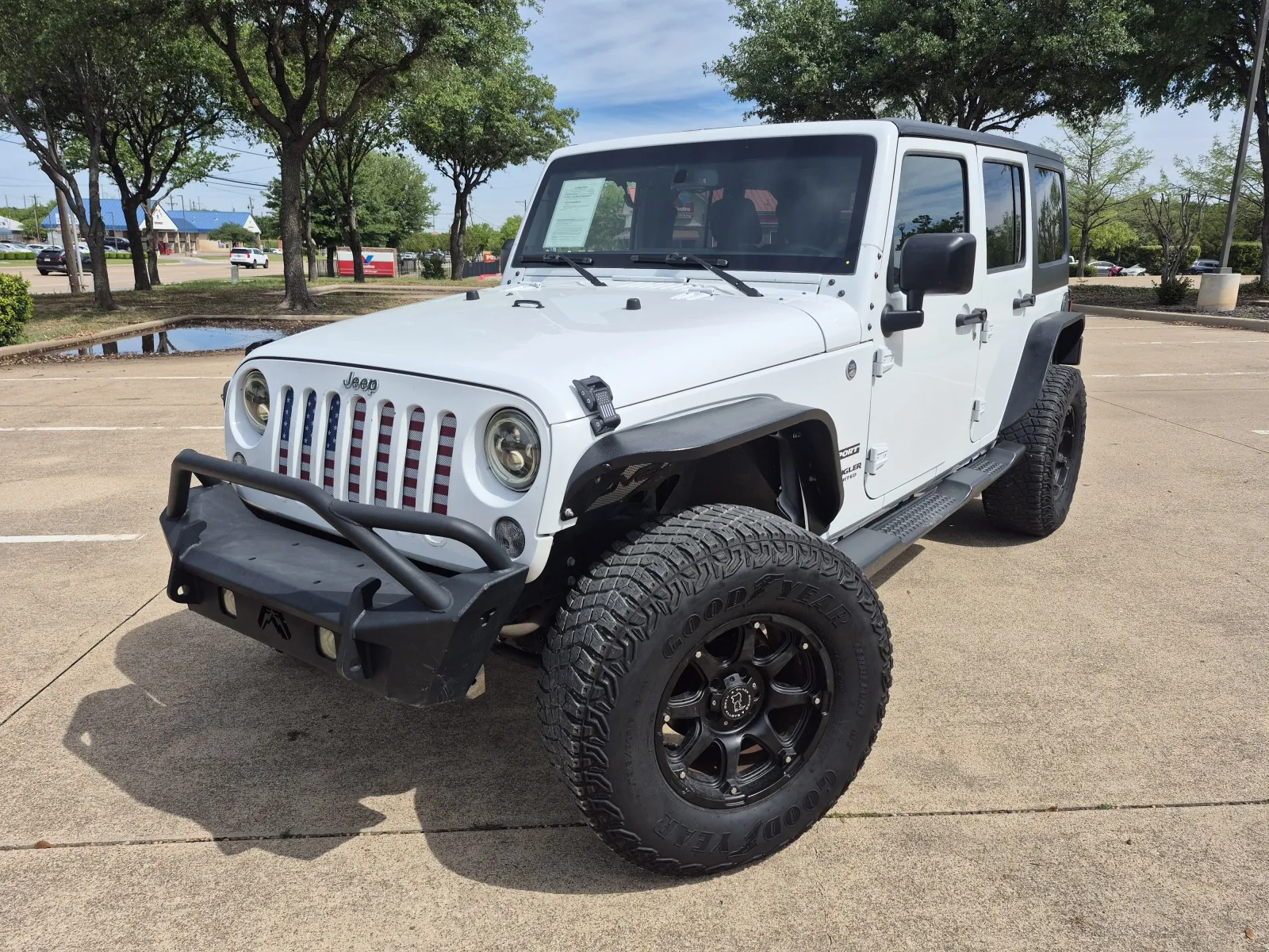 White 2015 JEEP WRANGLER UNLIMI SPORT for sale in Fort Worth, TX