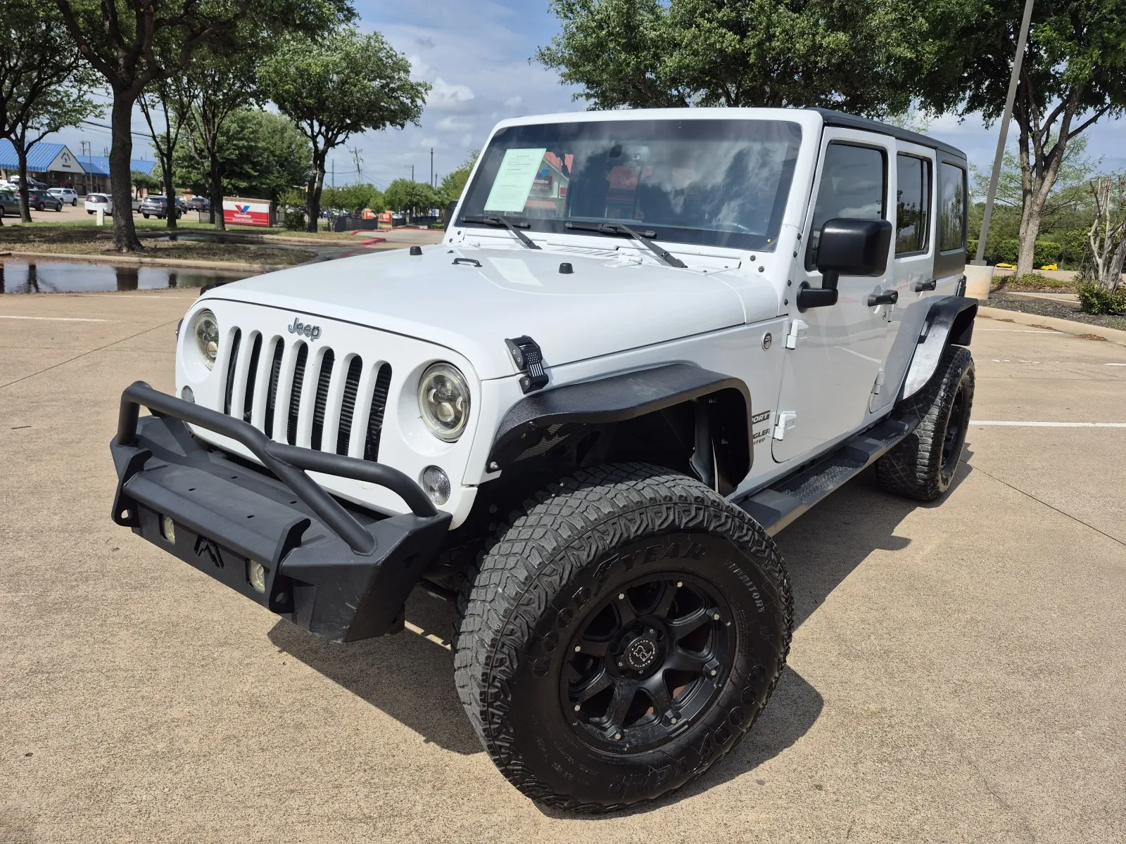 White 2015 JEEP WRANGLER UNLIMI SPORT for sale in Fort Worth, TX