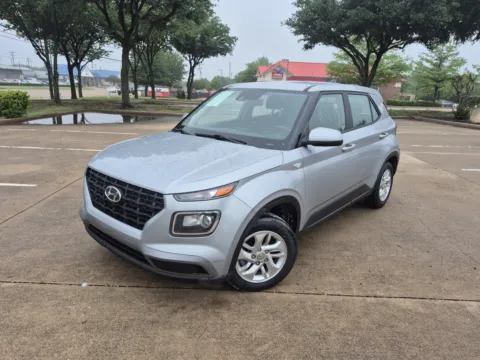 Silver 2021 HYUNDAI VENUE SE IVT for sale in Fort Worth, TX