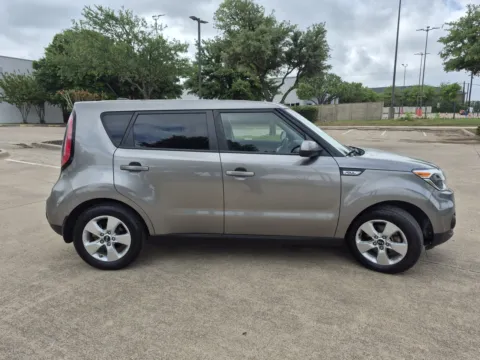 More photos of 2019 KIA SOUL BASE at Callahan Motor Company, TX
