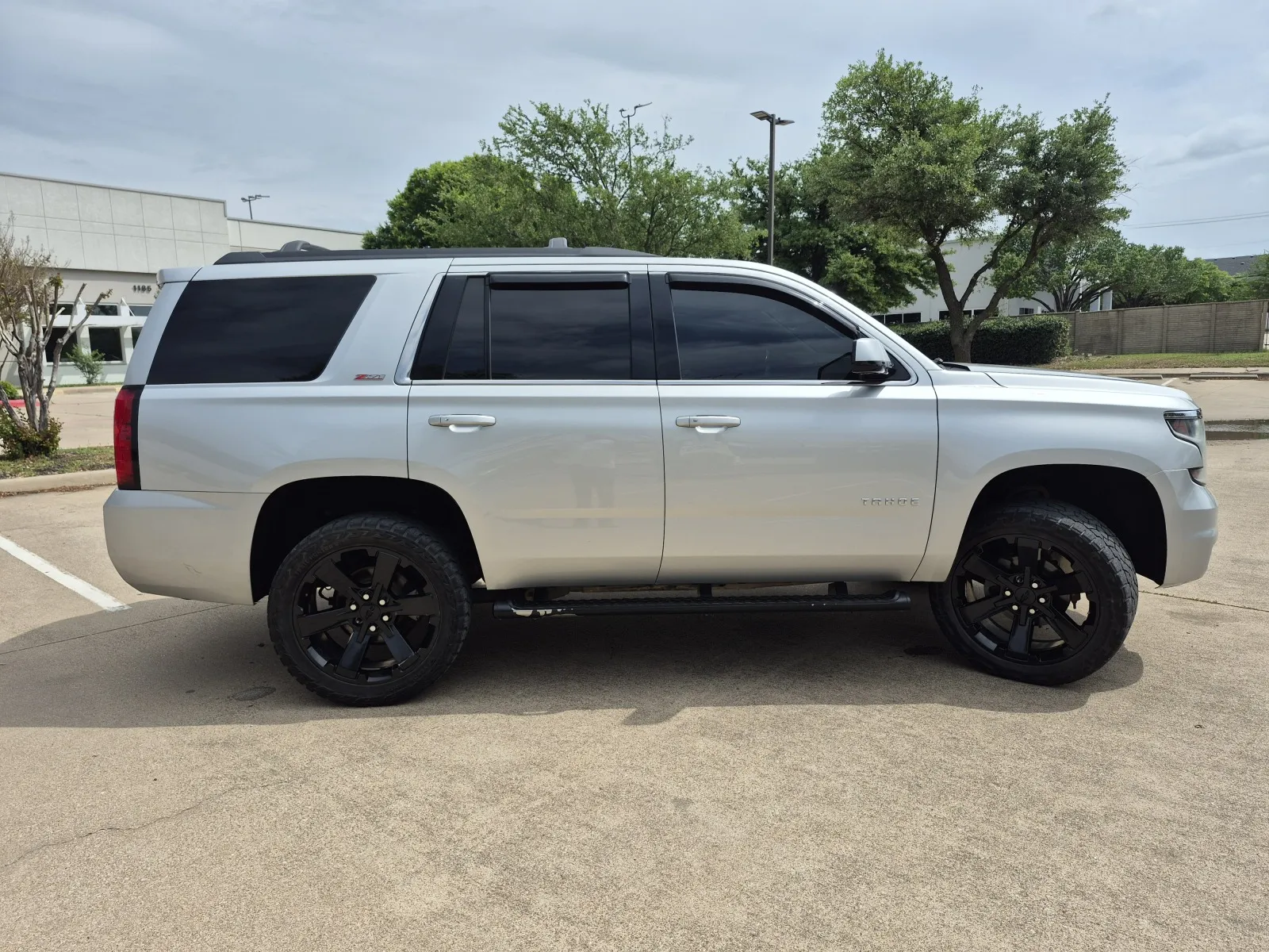 2018 CHEVROLET TAHOE LT thumbnail 5