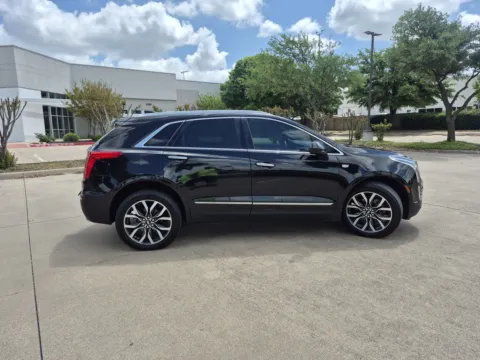 More photos of 2017 CADILLAC XT5 LUXURY at Callahan Motor Company, TX