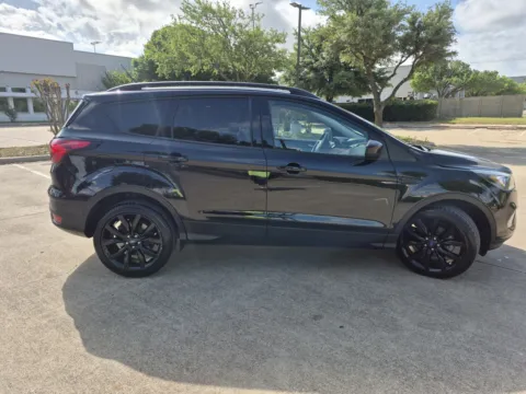 More photos of 2019 FORD ESCAPE SE at Callahan Motor Company, TX