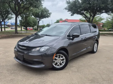 Gray 2022 CHRYSLER VOYAGER LX for sale in Fort Worth, TX