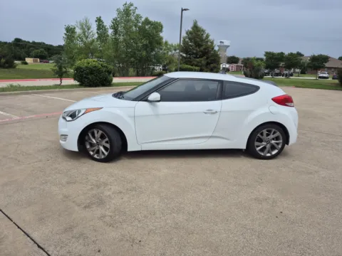 Photos of 2017 HYUNDAI VELOSTER BASE for sale in Fort Worth, TX at Callahan Motor Company