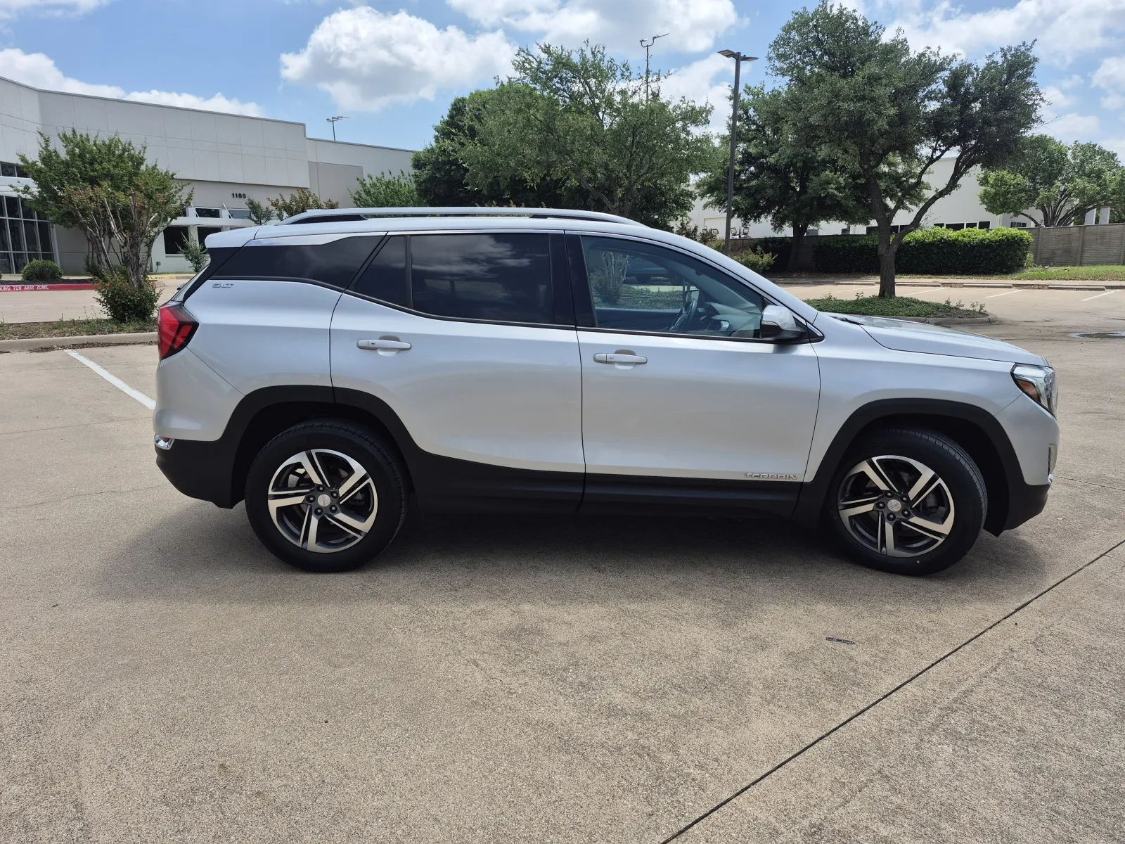 2020 GMC TERRAIN SLT thumbnail 5