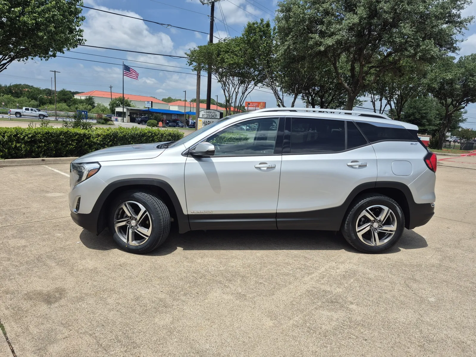 2020 GMC TERRAIN SLT thumbnail 2