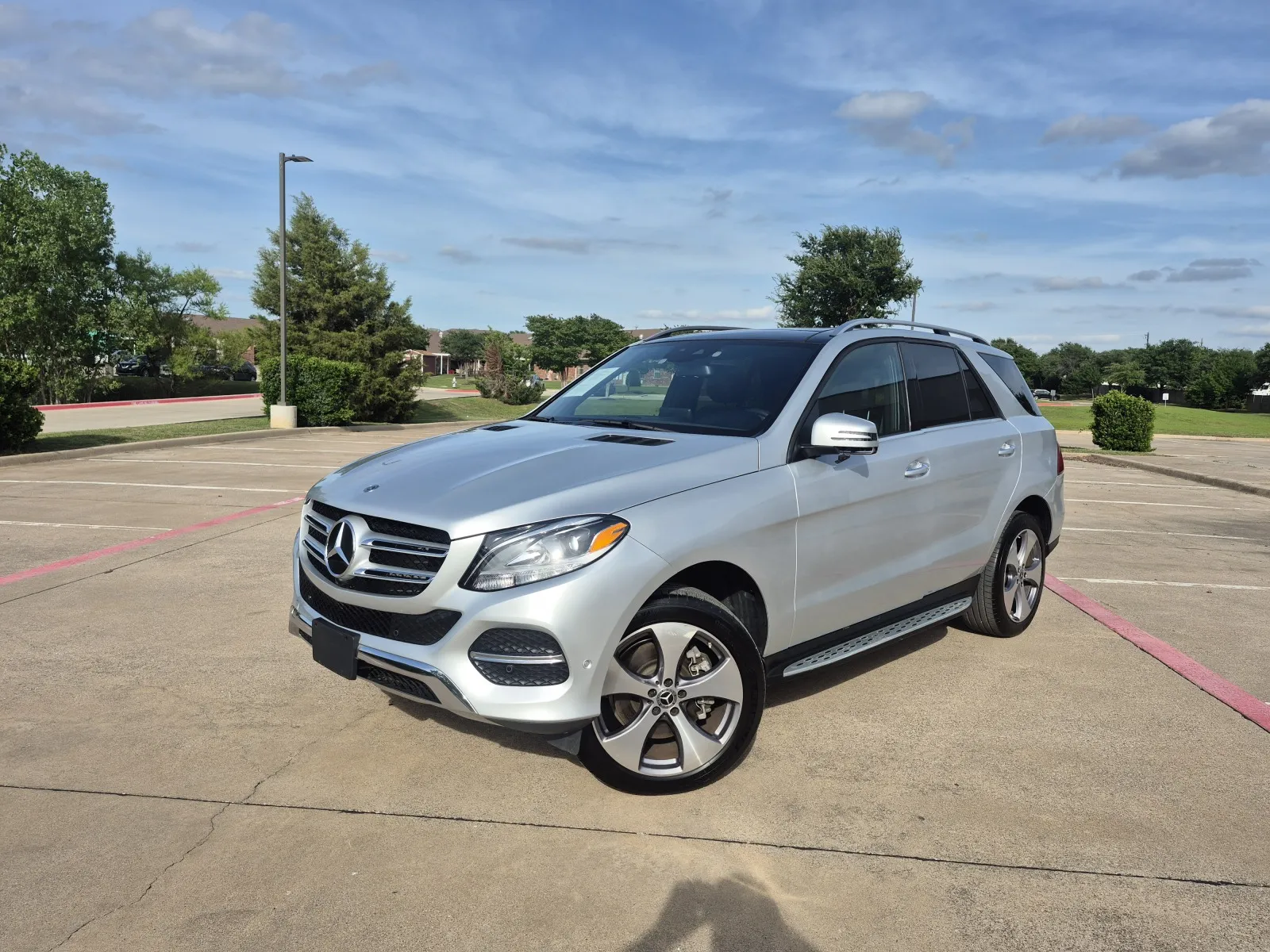 Silver 2019 MERCEDES-BENZ GLE 400 4MATIC for sale in Fort Worth, TX