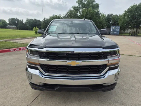 Another view of 2017 CHEVROLET SILVERADO 1500 LT for sale in Fort Worth, TX at Callahan Motor Company
