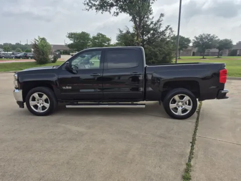 Photos of 2017 CHEVROLET SILVERADO 1500 LT for sale in Fort Worth, TX at Callahan Motor Company