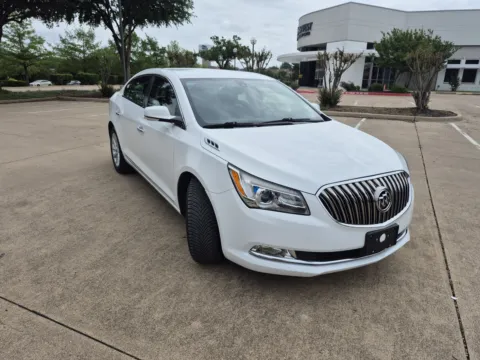 More photos of 2016 BUICK LACROSSE LEATHER at Callahan Motor Company, TX