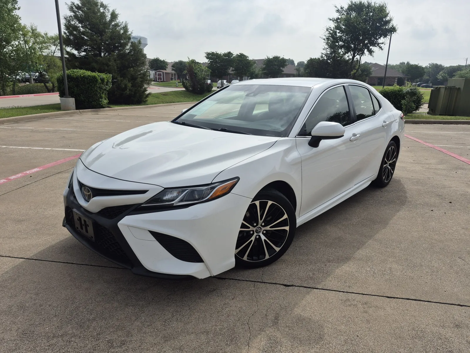 White 2018 TOYOTA CAMRY SE for sale in Fort Worth, TX