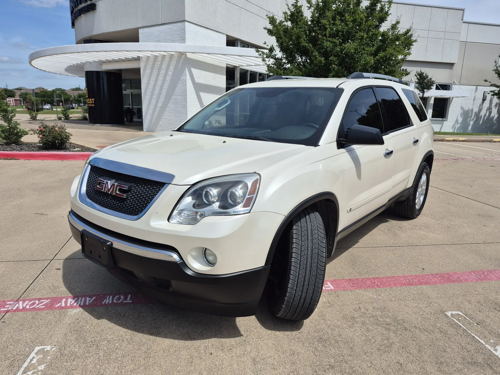 White 2010 GMC ACADIA SLE for sale in Fort Worth, TX