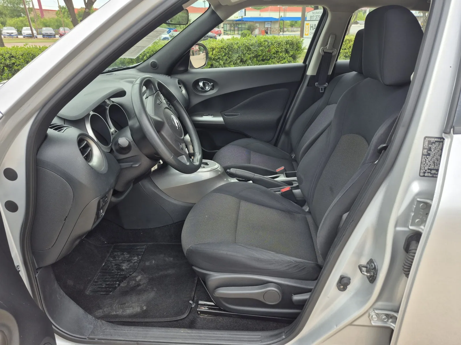 2013 Nissan JUKE S - Photo 12