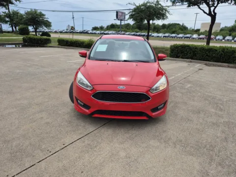 Another view of 2016 FORD FOCUS SE for sale in Fort Worth, TX at Callahan Motor Company