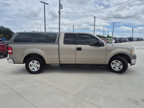 More photos of 2004 FORD F-150 XLT at Callahan Motor Company, TX