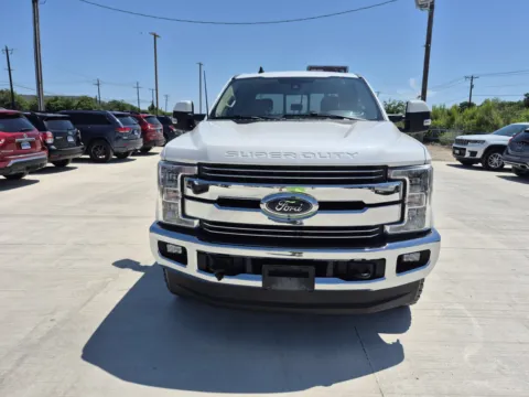Another view of 2019 FORD F-250 SUPER DUT LARIAT for sale in Fort Worth, TX at Callahan Motor Company