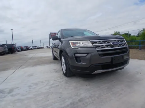 Another view of 2018 FORD EXPLORER XLT for sale in Fort Worth, TX at Callahan Motor Company