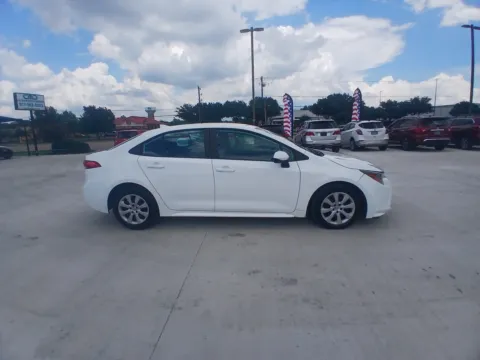 More photos of 2023 TOYOTA COROLLA LE at Callahan Motor Company, TX