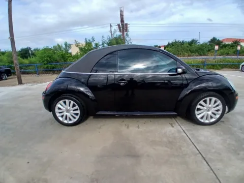 More photos of 2008 VOLKSWAGEN NEW BEETLE CONV SE at Callahan Motor Company, TX