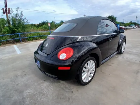 More photos of 2008 VOLKSWAGEN NEW BEETLE CONV SE at Callahan Motor Company, TX