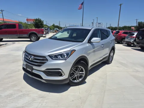 Silver 2017 HYUNDAI SANTA FE SPORT 2.4L for sale in Fort Worth, TX
