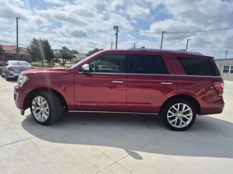 Photos of 2018 FORD EXPEDITION PLATINUM for sale in Fort Worth, TX at Callahan Motor Company