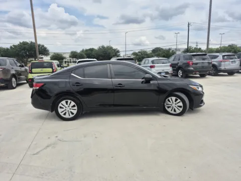 More photos of 2022 NISSAN SENTRA S at Callahan Motor Company, TX