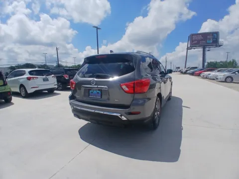More photos of 2020 NISSAN PATHFINDER SL at Callahan Motor Company, TX