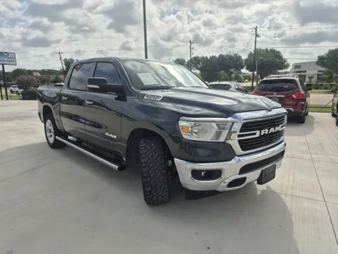More photos of 2019 RAM 1500 BIG HORN at Callahan Motor Company, TX