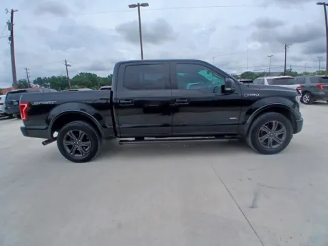 More photos of 2015 FORD F-150 XLT at Callahan Motor Company, TX