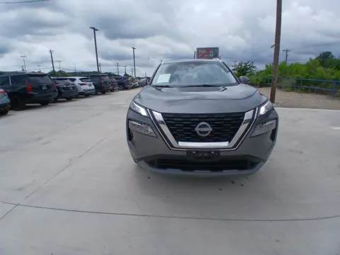 Photos of 2022 NISSAN ROGUE SV for sale in Fort Worth, TX at Callahan Motor Company