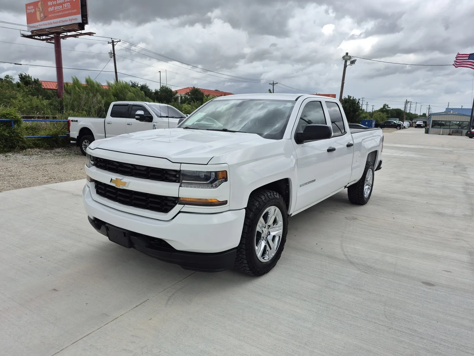 White 2016 CHEVROLET SILVERADO 1500 CUSTOM for sale in Fort Worth, TX