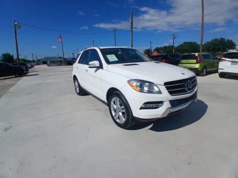 Another view of 2015 MERCEDES-BENZ M-CLASS ML 350 for sale in Fort Worth, TX at Callahan Motor Company