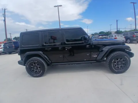 More photos of 2019 JEEP WRANGLER UNLIMI SPORT S at Callahan Motor Company, TX