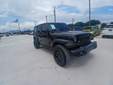 Another view of 2019 JEEP WRANGLER UNLIMI SPORT S for sale in Fort Worth, TX at Callahan Motor Company