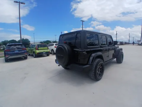 More photos of 2019 JEEP WRANGLER UNLIMI SPORT S at Callahan Motor Company, TX