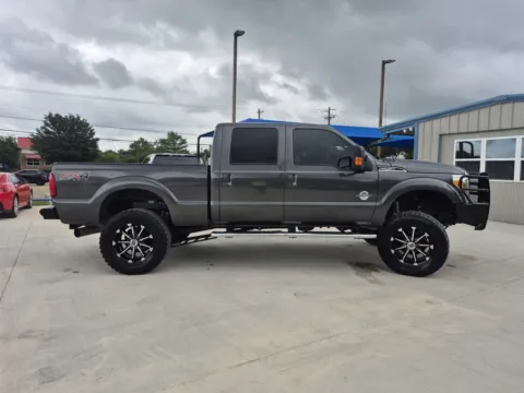 More photos of 2016 FORD F-250 SUPER DUT LARIAT at Callahan Motor Company, TX