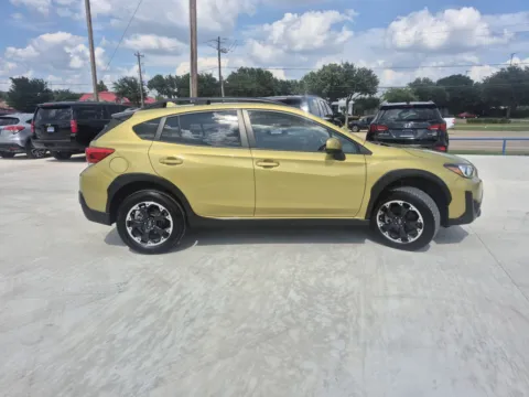 More photos of 2021 SUBARU CROSSTREK PREMIUM at Callahan Motor Company, TX