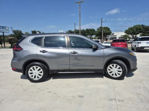 More photos of 2018 NISSAN ROGUE S at Callahan Motor Company, TX