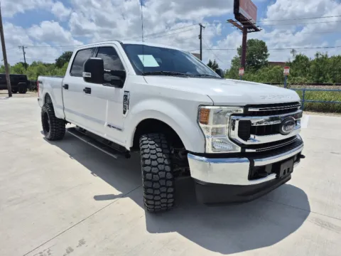 More photos of 2020 FORD F-250 SUPER DUT XLT at Callahan Motor Company, TX