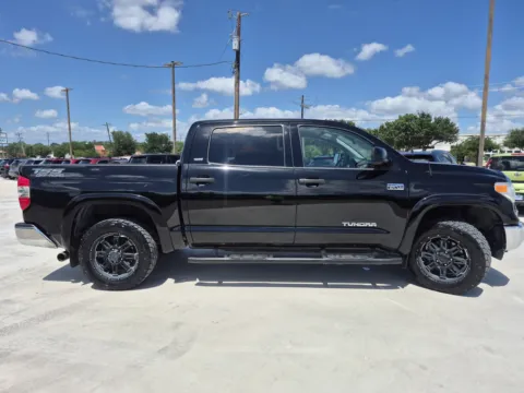 More photos of 2015 TOYOTA TUNDRA SR5 at Callahan Motor Company, TX