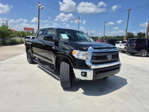 More photos of 2015 TOYOTA TUNDRA SR5 at Callahan Motor Company, TX