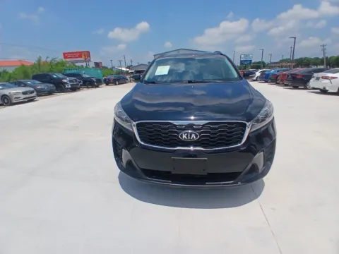Photos of 2019 KIA SORENTO S for sale in Fort Worth, TX at Callahan Motor Company