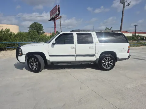 Photos of 2004 CHEVROLET SUBURBAN 1500 for sale in Fort Worth, TX at Callahan Motor Company