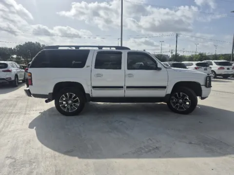 More photos of 2004 CHEVROLET SUBURBAN 1500 at Callahan Motor Company, TX