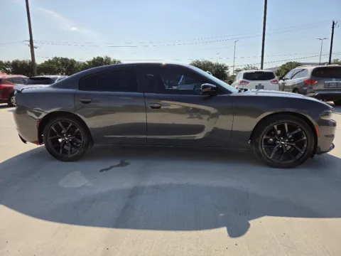 More photos of 2019 DODGE CHARGER SXT at Callahan Motor Company, TX