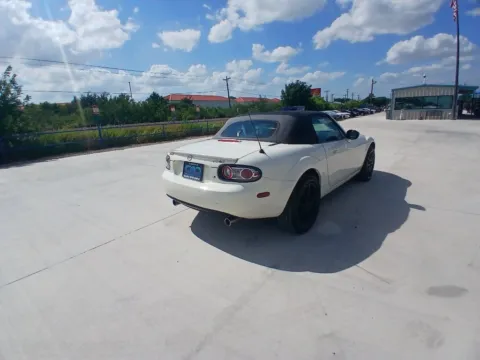 More photos of 2006 MAZDA MX-5 MIATA CLUB SPEC at Callahan Motor Company, TX