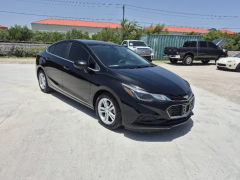 More photos of 2016 CHEVROLET CRUZE LT at Callahan Motor Company, TX